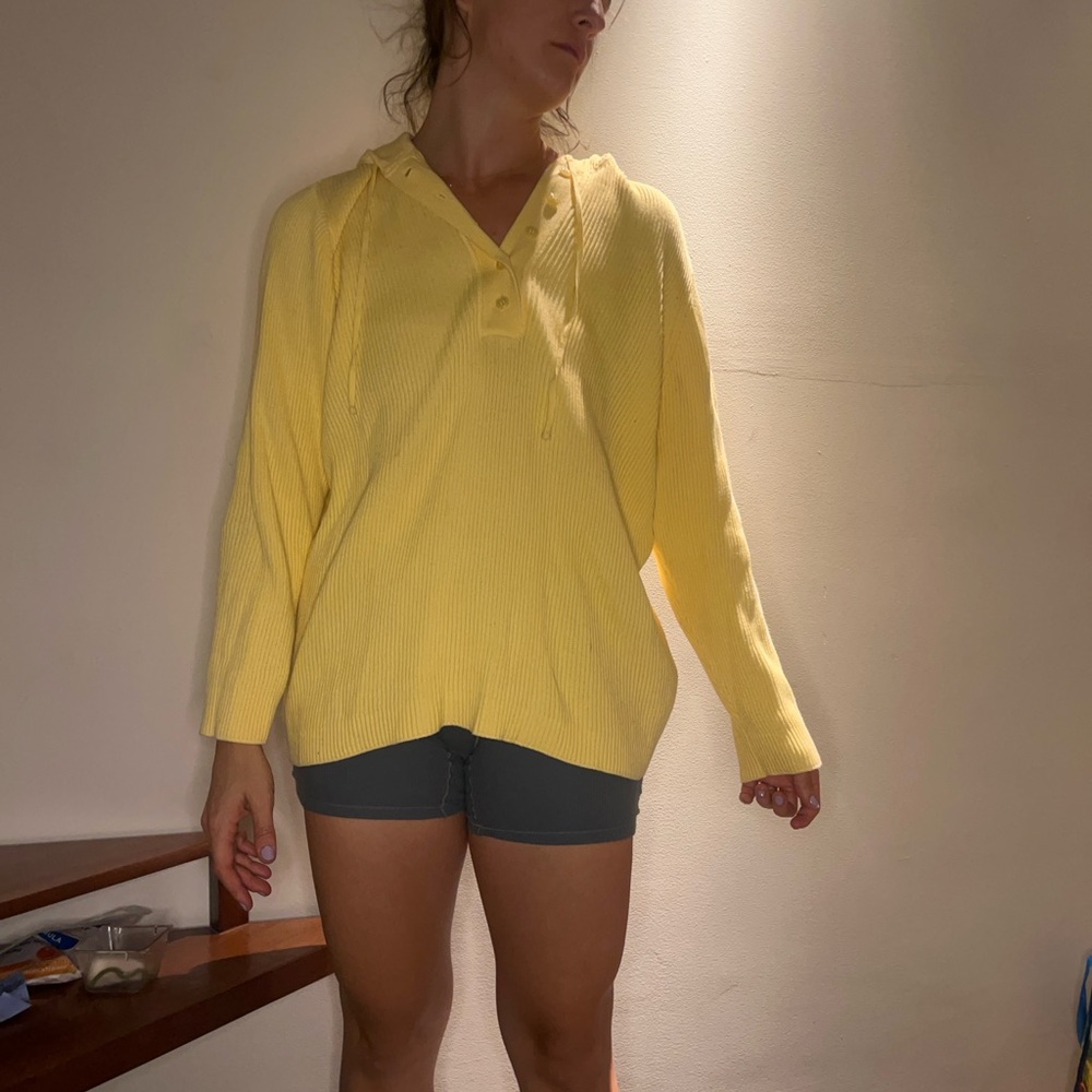 vintage yellow sweater top